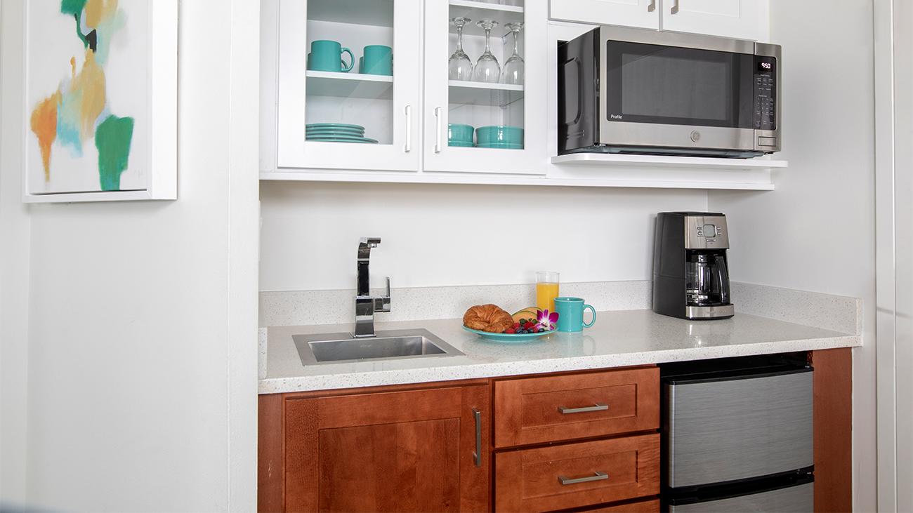 Kitchenette (Guestroom)